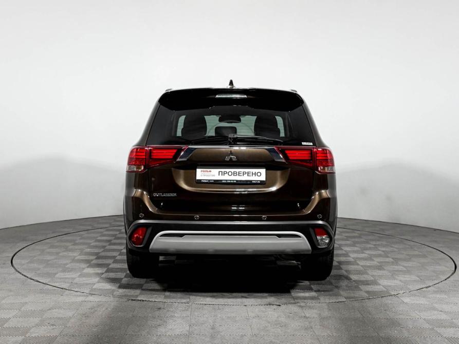Mitsubishi Outlander III Рестайлинг 3 Санкт-Петербург  - изображение 6