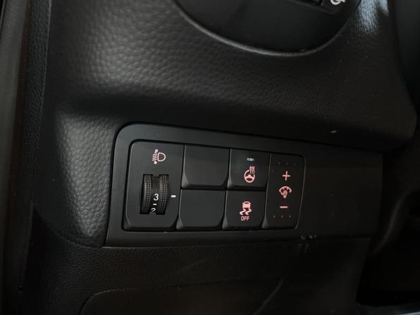 Kia Soul II Рестайлинг с пробегом 2018 года, цена 1 835 000 рублей, 76462 км, хэтчбек, Автокод Объявления