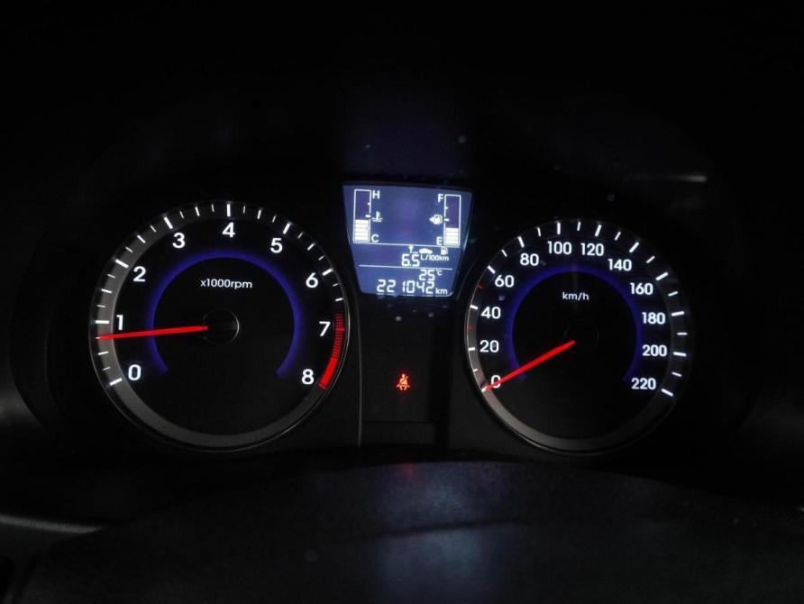 Hyundai Solaris I Рестайлинг Воронеж  - изображение 15