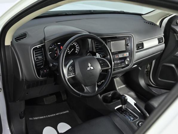 Mitsubishi Outlander III с пробегом 2014 года, цена 1 599 000 рублей, 142000 км, внедорожник, Автокод Объявления