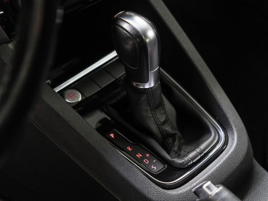 Volkswagen Jetta VI Рестайлинг Тюмень  - изображение 11