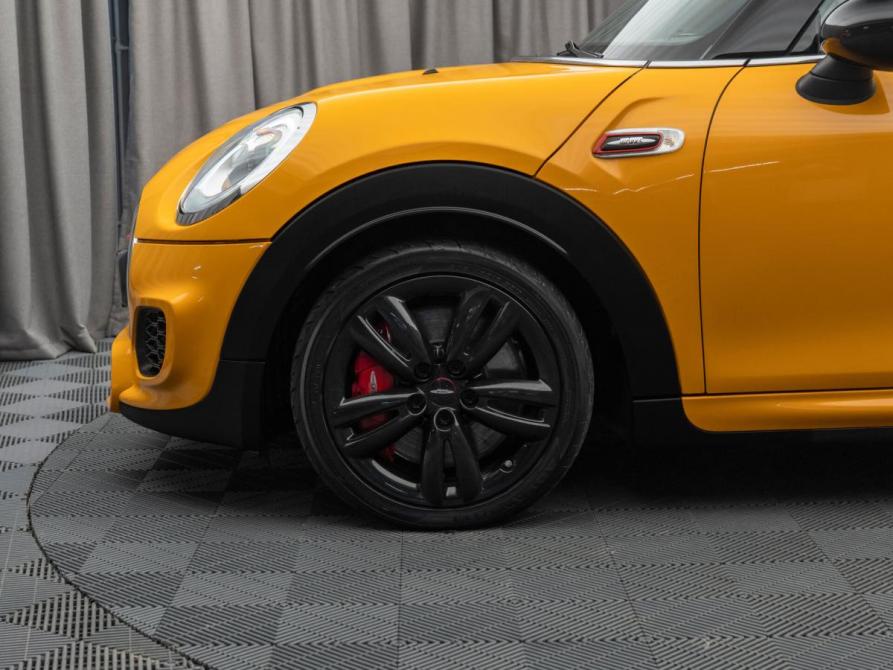Mini Hatch III (F55/F56) Москва  - изображение 20