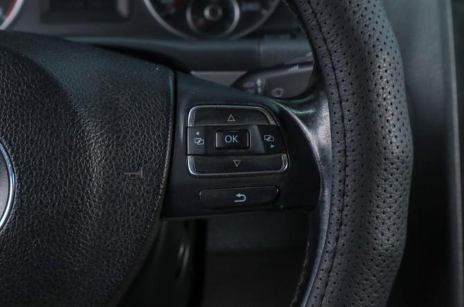 Volkswagen Touran I Рестайлинг 2 с пробегом 2010 года, цена 839 000 рублей, 322000 км, компактвэн, Автокод Объявления