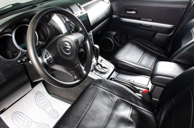 Suzuki Grand Vitara II Рестайлинг с пробегом 2011 года, цена 1 279 000 рублей, 200000 км, внедорожник, Автокод Объявления