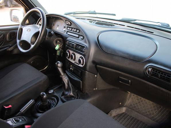 Chevrolet Niva I с пробегом 2003 года, цена 339 000 рублей, 234205 км, внедорожник, Автокод Объявления