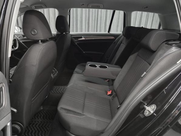 Volkswagen Golf VII с пробегом 2015 года, цена 1 449 000 рублей, 187116 км, универсал, Автокод Объявления