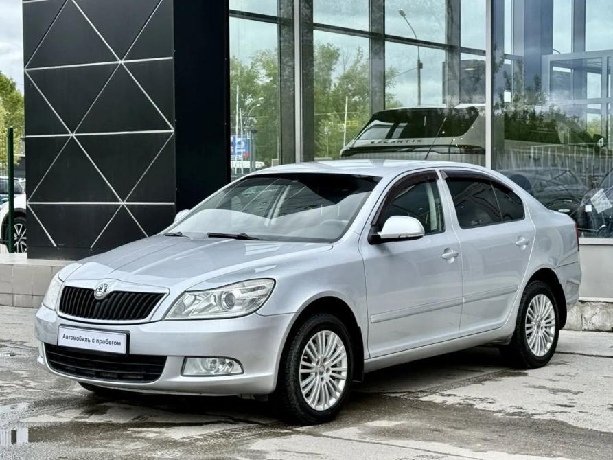 Skoda Octavia II (A5) Рестайлинг Новосибирск  - изображение 1
