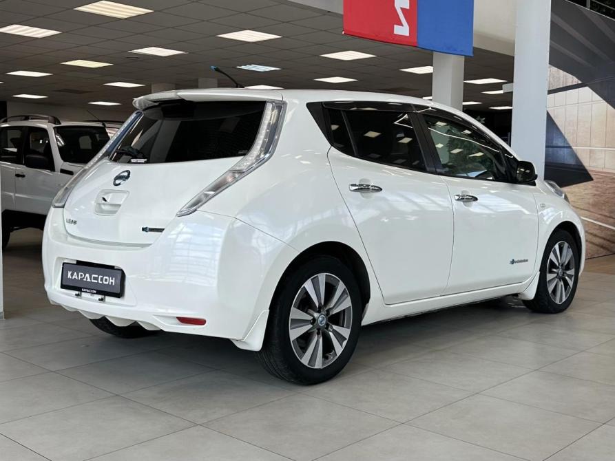 Nissan Leaf I (ZE0/AZE0) Москва  - изображение 2