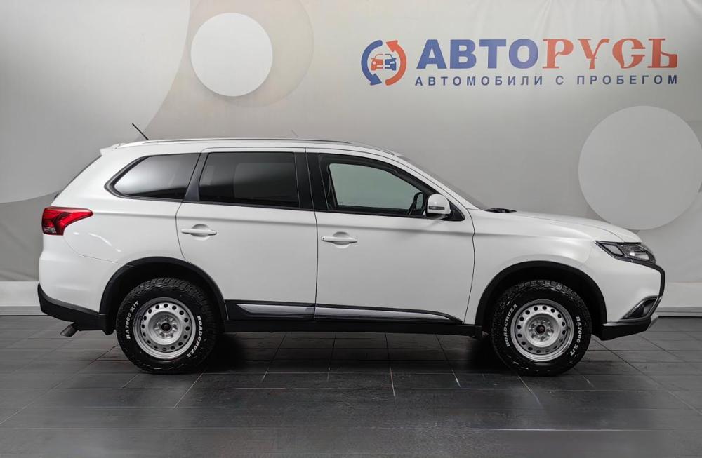Mitsubishi Outlander III Рестайлинг 2 Москва  - изображение 5