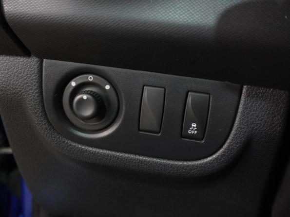 Renault Logan II Рестайлинг с пробегом 2019 года, цена 1 199 000 рублей, 94957 км, седан, Автокод Объявления