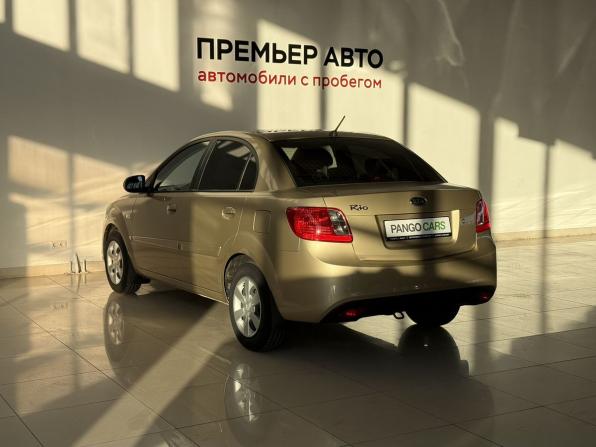 Kia Rio II Рестайлинг с пробегом 2010 года, цена 650 000 рублей, 82894 км, седан, Автокод Объявления
