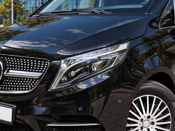 Mercedes-Benz V-Класс III (W447) Рестайлинг с пробегом 2023 года, цена 8 855 000 рублей, 14071 км, минивэн, Автокод Объявления
