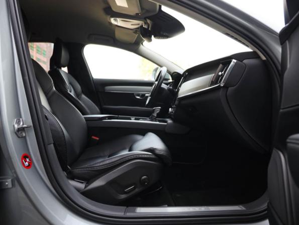 Volvo V90 Cross Country I с пробегом 2017 года, цена 3 489 000 рублей, 99101 км, универсал, Автокод Объявления