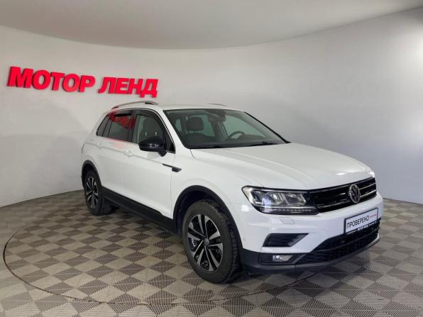 Volkswagen Tiguan II с пробегом 2019 года, цена 2 488 000 рублей, 117887 км, внедорожник, Автокод Объявления