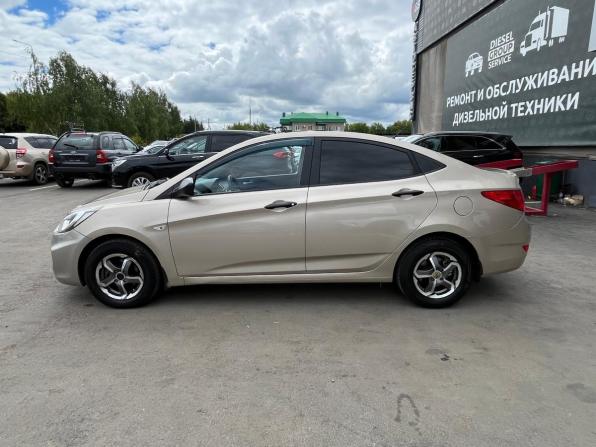 Hyundai Solaris I с пробегом 2013 года, цена 770 000 рублей, 130710 км, седан, Автокод Объявления