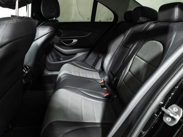 Mercedes-Benz C-Класс IV (W205) Рестайлинг с пробегом 2020 года, цена 2 599 700 рублей, 135663 км, седан, Автокод Объявления