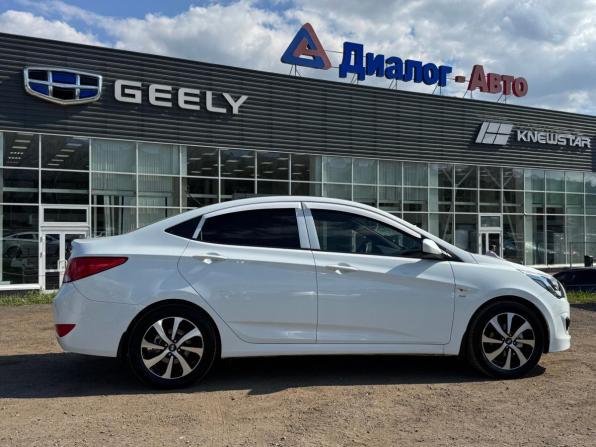 Hyundai Solaris I Рестайлинг с пробегом 2016 года, цена 913 000 рублей, 209729 км, седан, Автокод Объявления