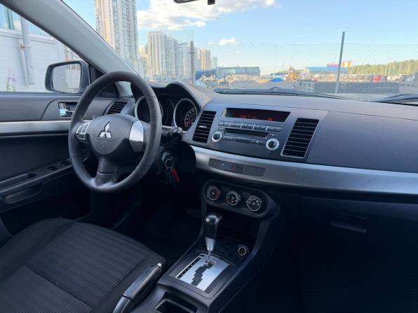 Mitsubishi Lancer X Рестайлинг с пробегом 2012 года, цена 695 000 рублей, 255400 км, седан, Автокод Объявления