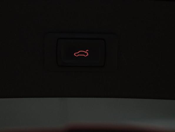 Audi Q5 I (8R) Рестайлинг с пробегом 2012 года, цена 2 650 000 рублей, 72027 км, внедорожник, Автокод Объявления
