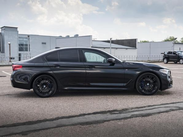BMW 5 серии VII (G30/G31/G38) с пробегом 2017 года, цена 3 558 000 рублей, 182204 км, седан, Автокод Объявления
