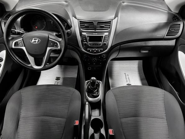 Hyundai Solaris I Рестайлинг с пробегом 2014 года, цена 990 000 рублей, 148420 км, седан, Автокод Объявления