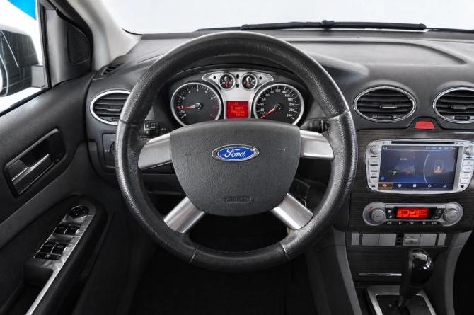 Ford Focus II Рестайлинг с пробегом 2008 года, цена 469 000 рублей, 250602 км, хэтчбек, Автокод Объявления