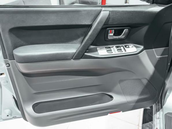 Mitsubishi Pajero III Рестайлинг с пробегом 2004 года, цена 798 560 рублей, 429022 км, внедорожник, Автокод Объявления