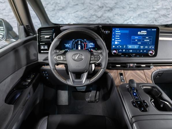 Новый Lexus LM II 2026 года, цена 19 390 000 рублей, минивэн, Автокод Объявления