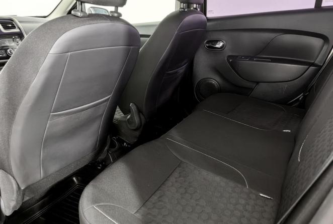 Renault Logan II с пробегом 2015 года, цена 670 000 рублей, 189650 км, седан, Автокод Объявления