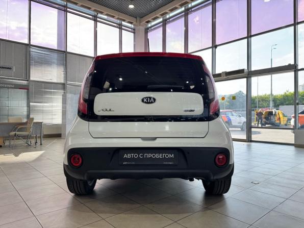 Kia Soul II Рестайлинг с пробегом 2018 года, цена 1 485 000 рублей, 146939 км, хэтчбек, Автокод Объявления
