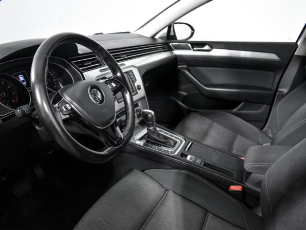 Volkswagen Passat B8 с пробегом 2015 года, цена 1 549 000 рублей, 147538 км, седан, Автокод Объявления