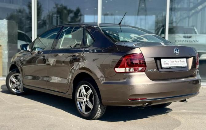 Volkswagen Polo V Рестайлинг с пробегом 2016 года, цена 970 000 рублей, 159000 км, седан, Автокод Объявления