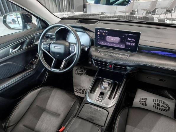 Haval Jolion I Рестайлинг с пробегом 2024 года, цена 2 173 600 рублей, 17307 км, внедорожник, Автокод Объявления