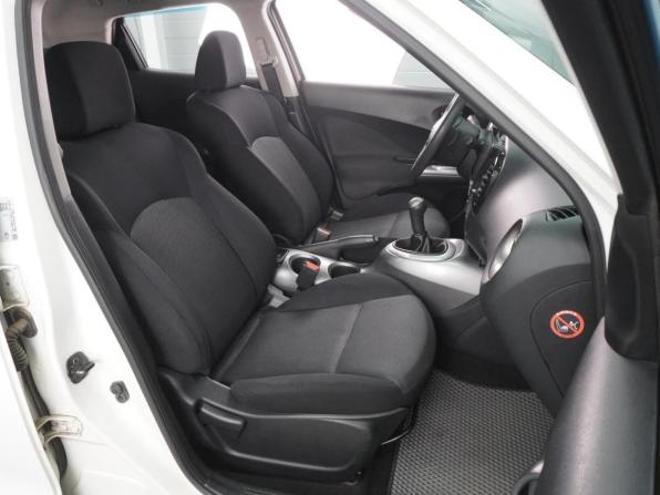 Nissan Juke I с пробегом 2014 года, цена 1 049 000 рублей, 121157 км, внедорожник, Автокод Объявления