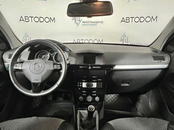 Opel Astra H Рестайлинг с пробегом 2012 года, цена 649 000 рублей, 196310 км, универсал, Автокод Объявления