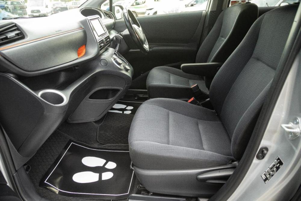 Toyota Sienta II Иркутск  - изображение 18