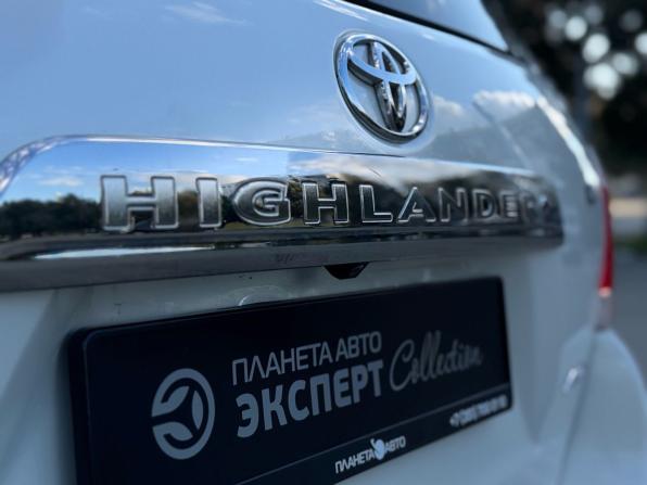 Toyota Highlander II (XU40) Рестайлинг с пробегом 2012 года, цена 1 830 000 рублей, 211785 км, внедорожник, Автокод Объявления