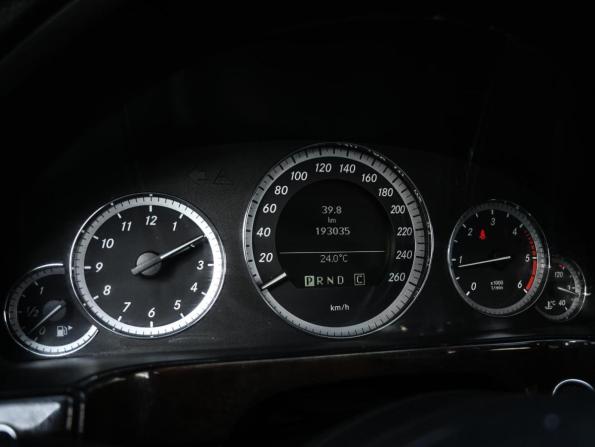 Mercedes-Benz E-Класс IV (W212 S212 C207) с пробегом 2009 года, цена 1 069 000 рублей, 193035 км, седан, Автокод Объявления
