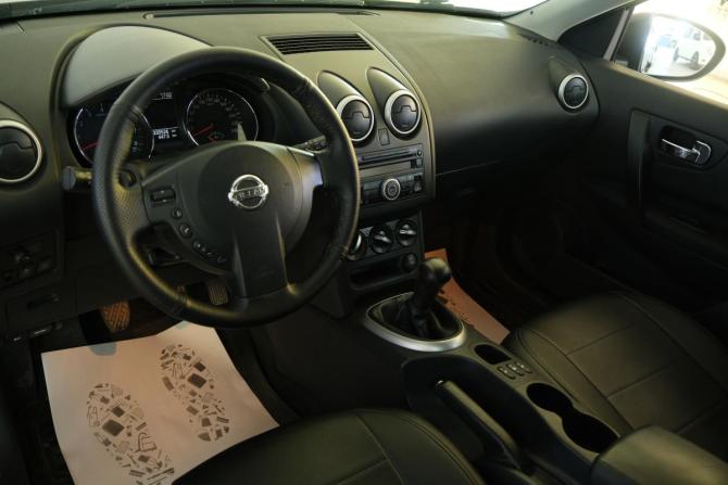 Nissan Qashqai I Рестайлинг с пробегом 2011 года, цена 1 039 000 рублей, 225000 км, внедорожник, Автокод Объявления