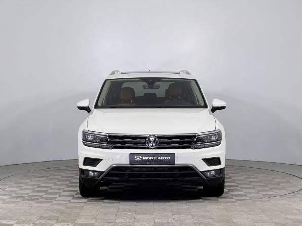 Volkswagen Tiguan II с пробегом 2018 года, цена 2 459 000 рублей, 71133 км, внедорожник, Автокод Объявления
