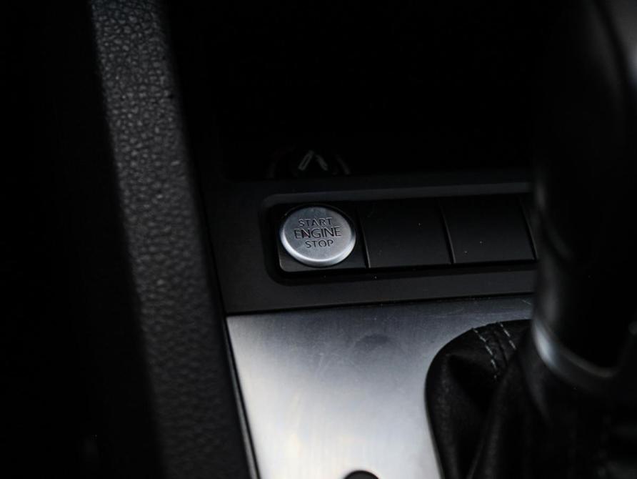 Volkswagen Jetta VI Москва  - изображение 16
