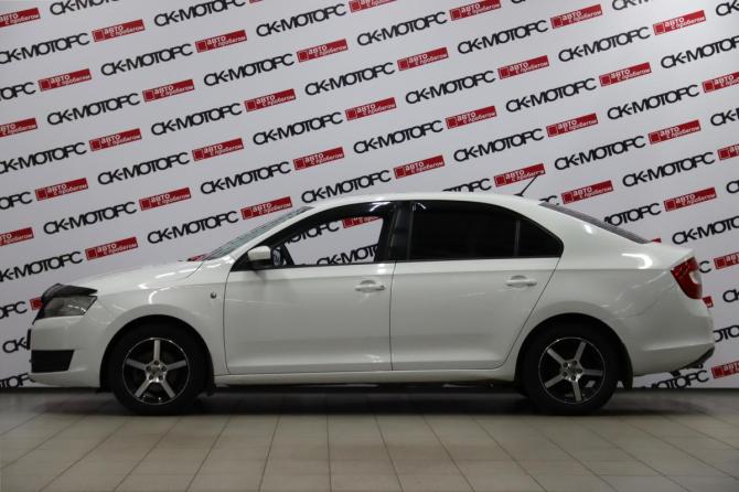 Skoda Rapid I с пробегом 2016 года, цена 855 550 рублей, 201526 км, лифтбек, Автокод Объявления