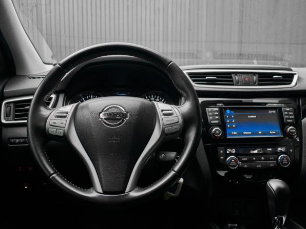 Nissan Qashqai II с пробегом 2017 года, цена 1 735 000 рублей, 141039 км, внедорожник, Автокод Объявления
