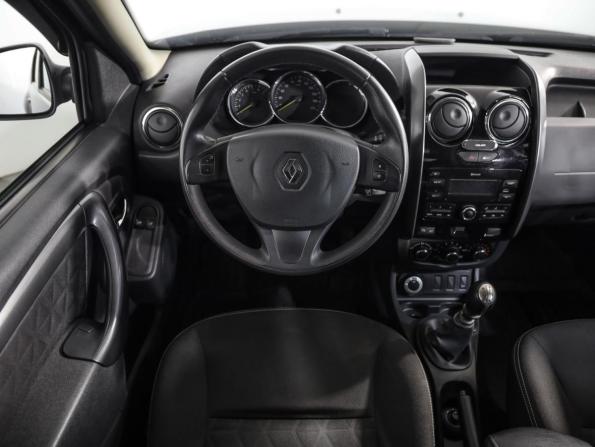 Renault Duster I Рестайлинг с пробегом 2018 года, цена 1 200 000 рублей, 103158 км, внедорожник, Автокод Объявления