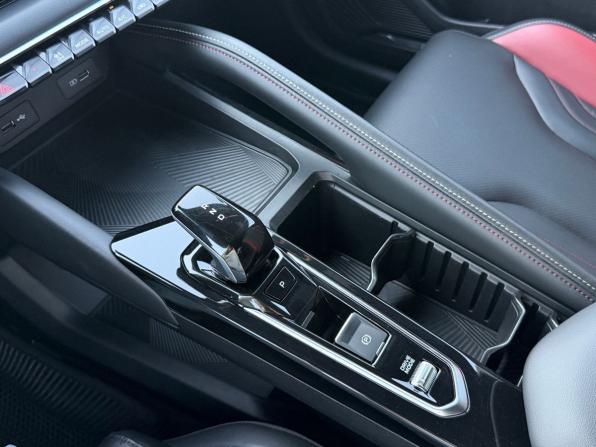 Geely Coolray I Рестайлинг с пробегом 2023 года, цена 2 049 000 рублей, 35670 км, внедорожник, Автокод Объявления