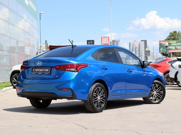 Hyundai Solaris II с пробегом 2018 года, цена 1 350 000 рублей, 100620 км, седан, Автокод Объявления
