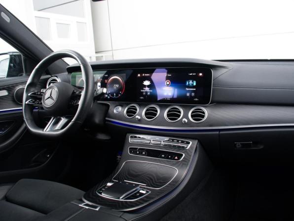 Mercedes-Benz E-Класс V (W213 S213 C238) Рестайлинг с пробегом 2022 года, цена 4 590 000 рублей, 54959 км, седан, Автокод Объявления