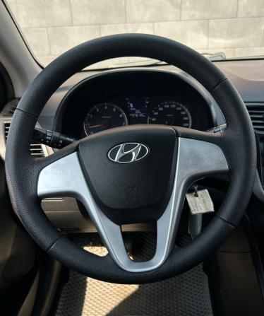 Hyundai Solaris I с пробегом 2011 года, цена 640 000 рублей, 276200 км, седан, Автокод Объявления