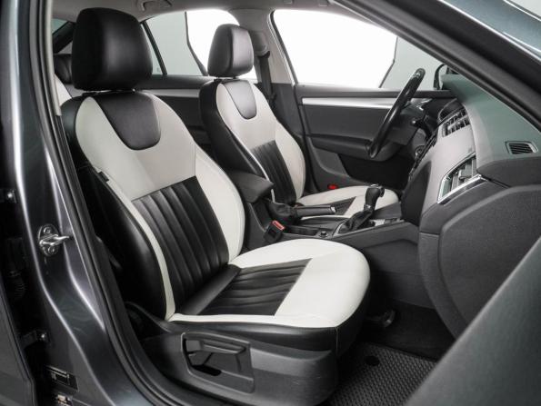 Skoda Octavia III (A7) с пробегом 2017 года, цена 1 547 000 рублей, 197077 км, лифтбек, Автокод Объявления