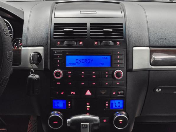 Volkswagen Touareg I Рестайлинг с пробегом 2008 года, цена 1 080 000 рублей, 263000 км, внедорожник, Автокод Объявления